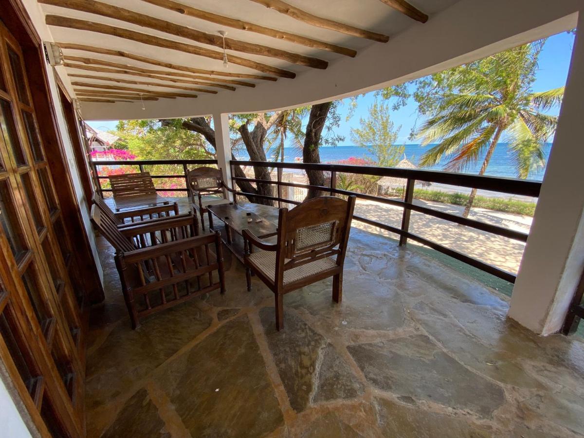 Silver Rock Hotel Malindi Extérieur photo