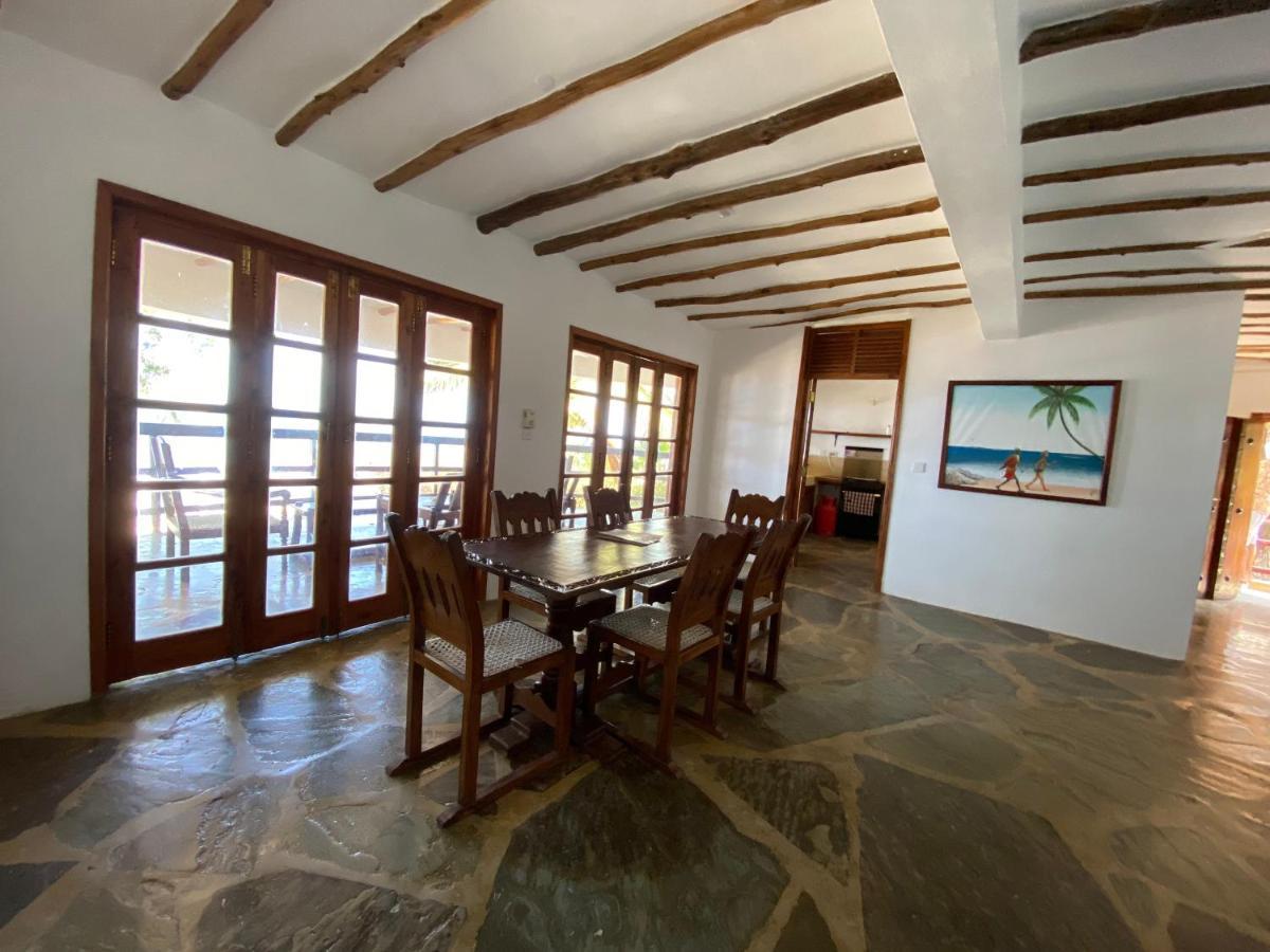 Silver Rock Hotel Malindi Extérieur photo