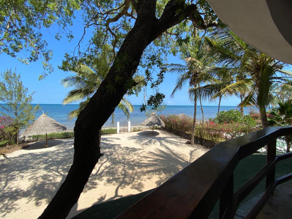 Silver Rock Hotel Malindi Extérieur photo
