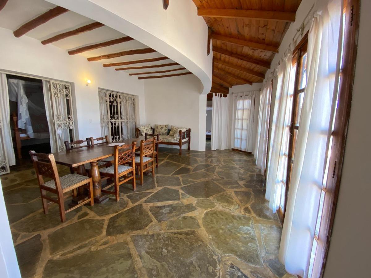 Silver Rock Hotel Malindi Extérieur photo