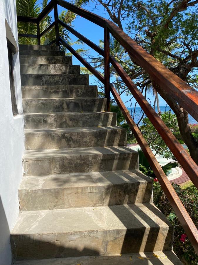 Silver Rock Hotel Malindi Extérieur photo