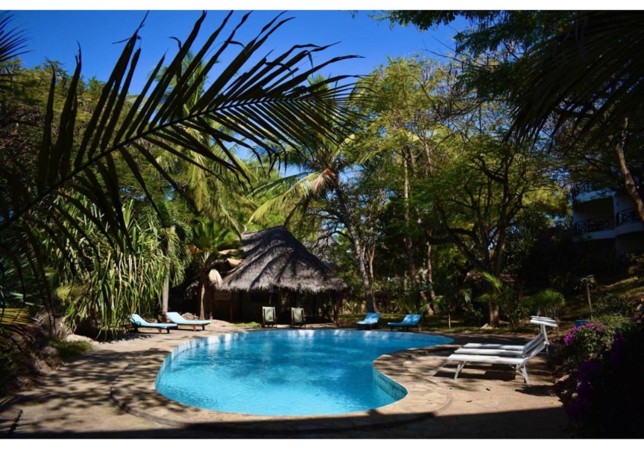 Silver Rock Hotel Malindi Extérieur photo