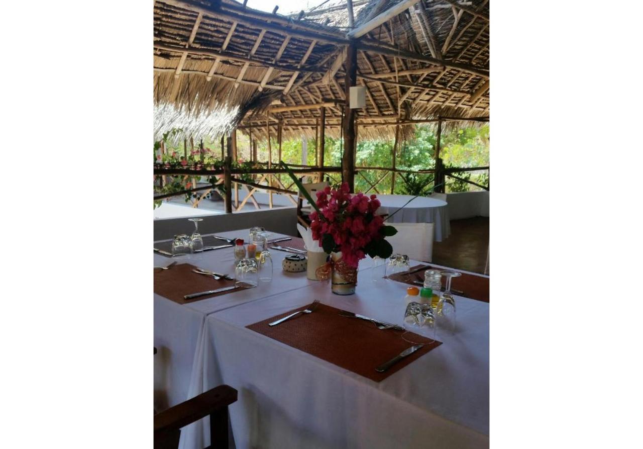Silver Rock Hotel Malindi Extérieur photo