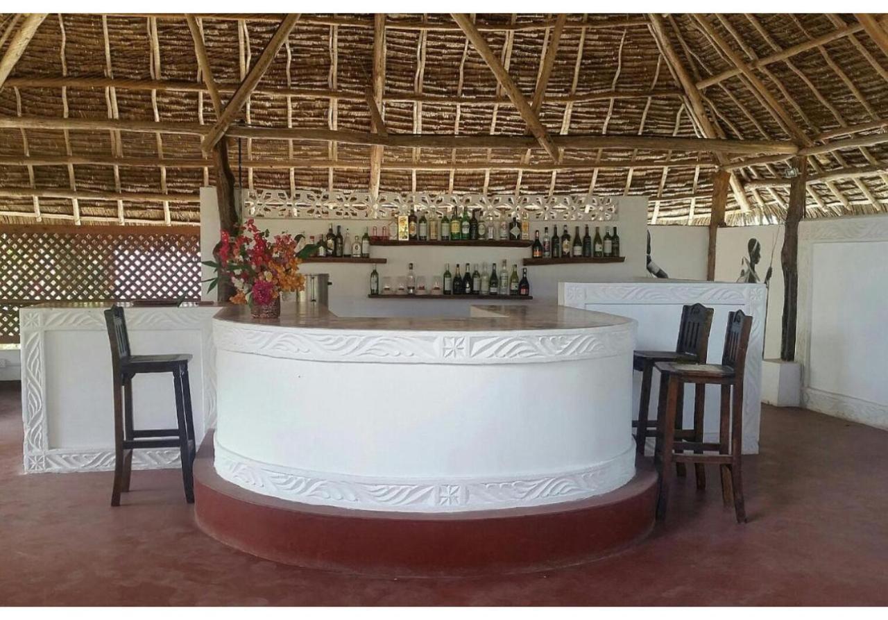 Silver Rock Hotel Malindi Extérieur photo